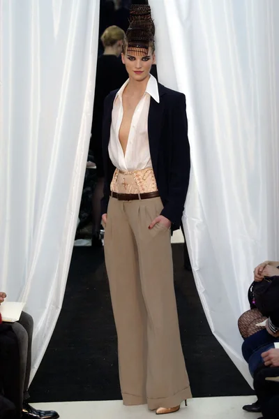 Look 4